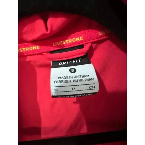 Nike Livestrong red Dri-Fit Athletic Jacket Size Small - Picture 3 of 6